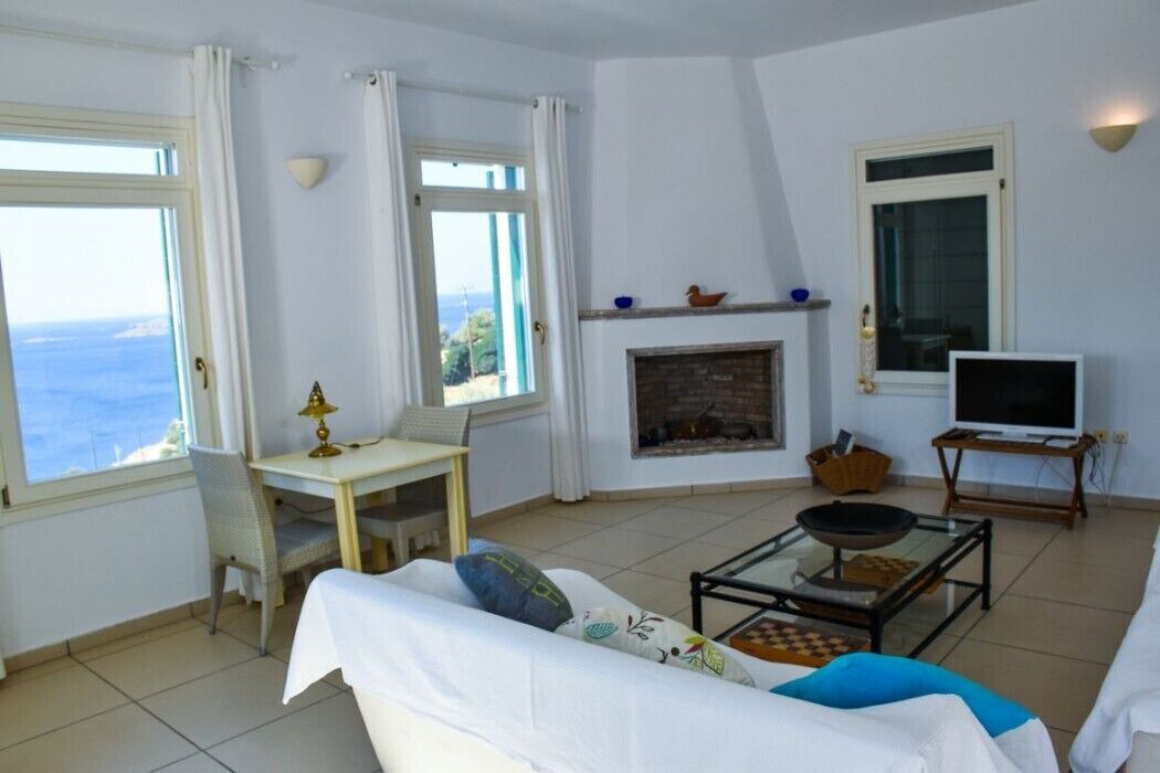 Photo of Livingroom in Pitrofos
