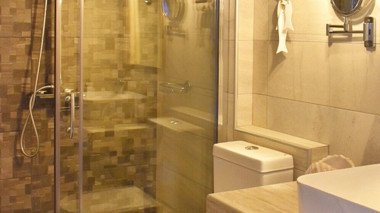 Photo of Bathroom in Patitiri