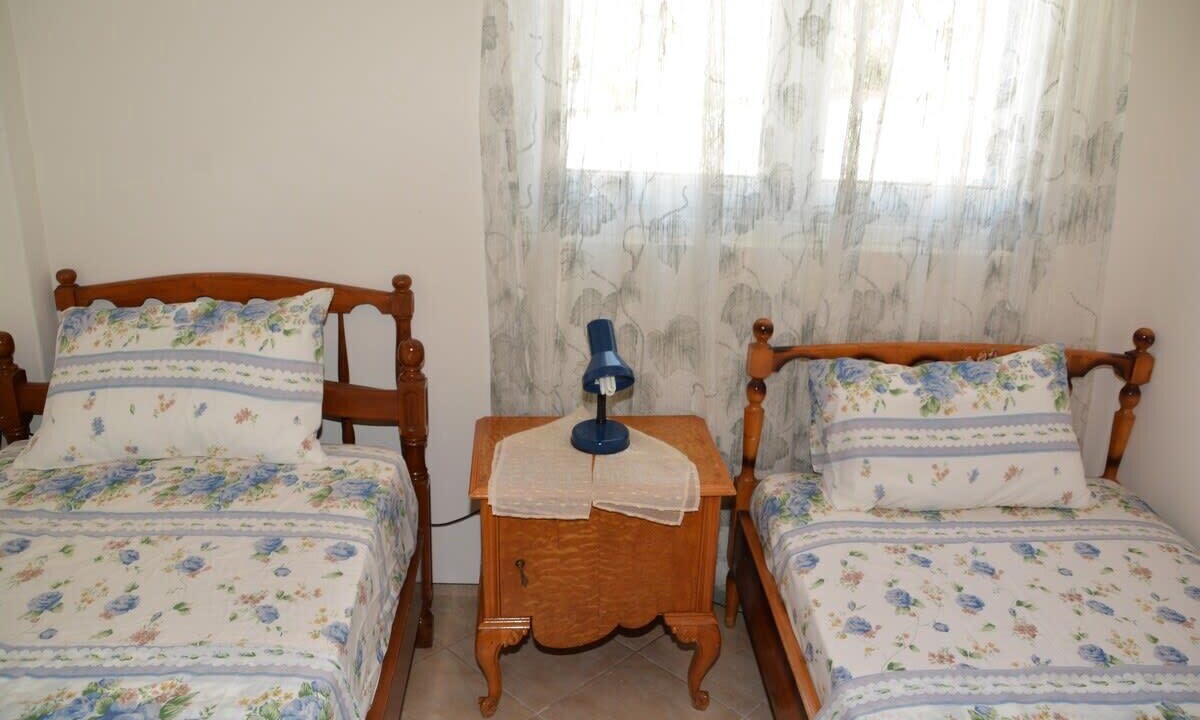 Photo of Bedroom in Marmari