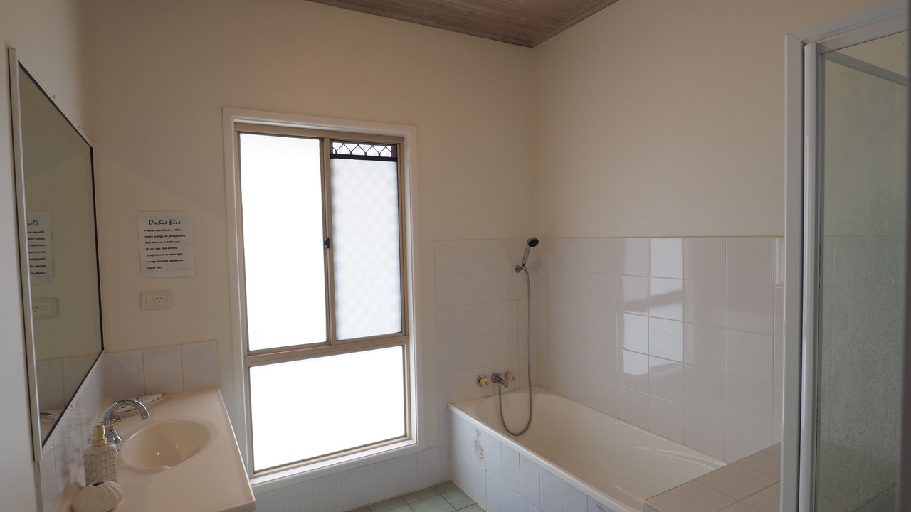 Photo of Bathroom in Orchid Beach