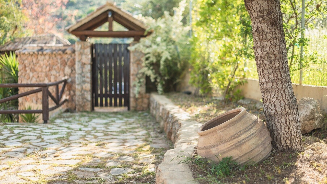 Photo of Outdoor in Egira