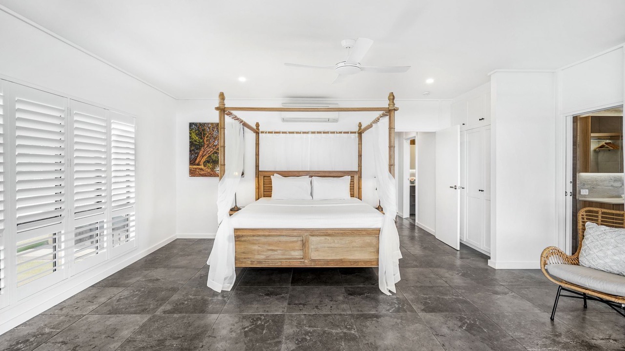 Photo of Bedroom in Clifton Beach
