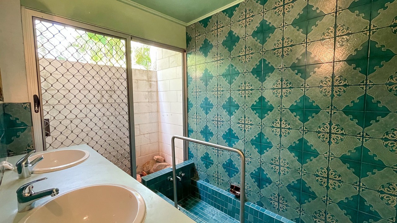 Photo of Bathroom in Traviston