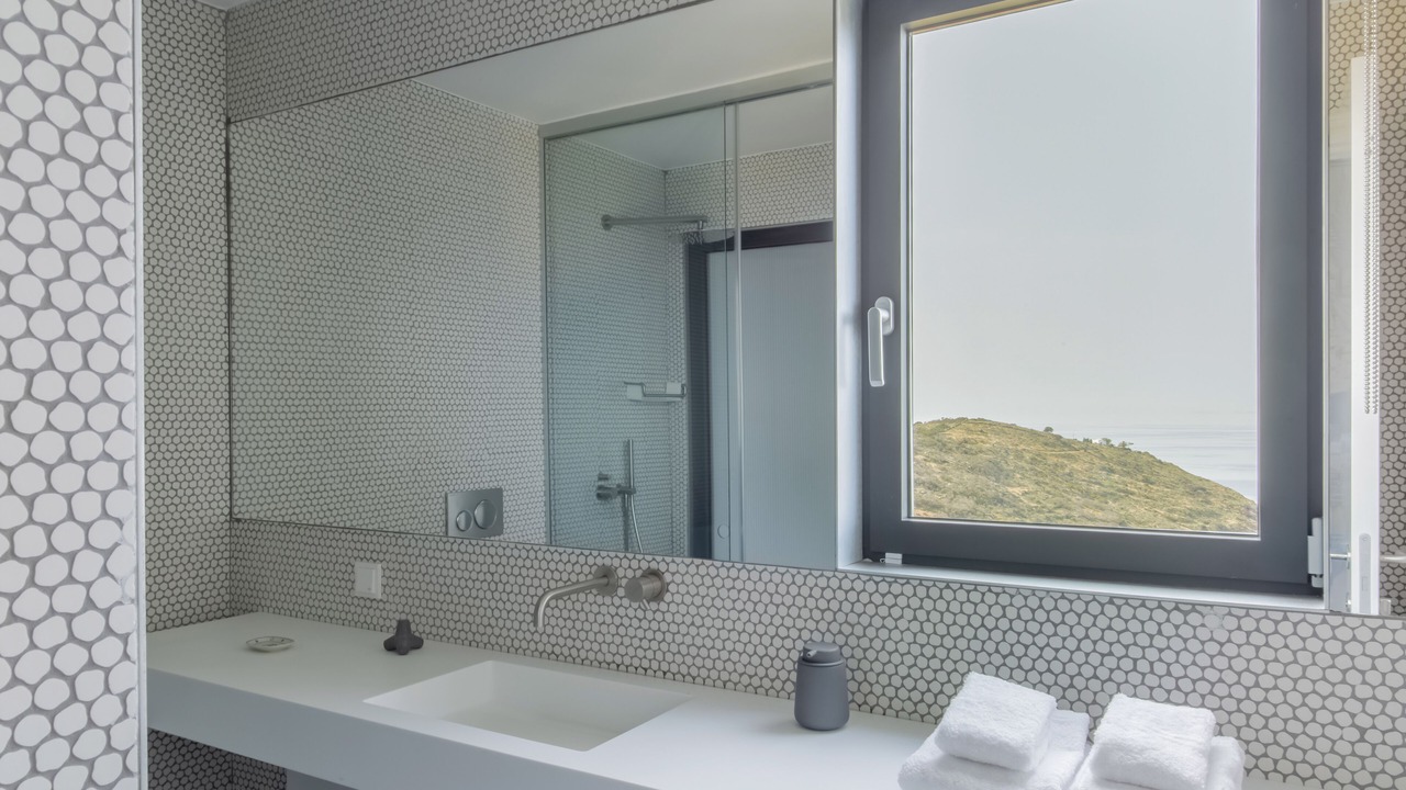 Photo of Bathroom in Ydrousa