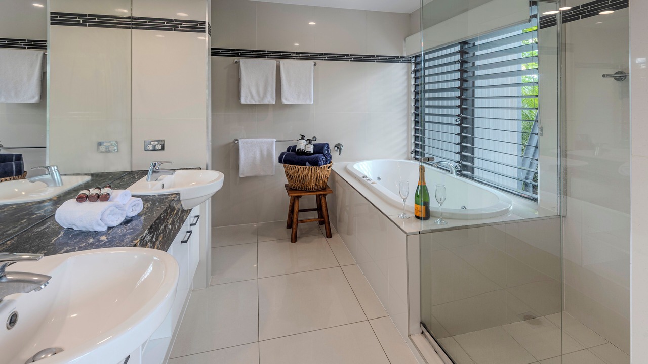 Photo of Others in Hamilton Island