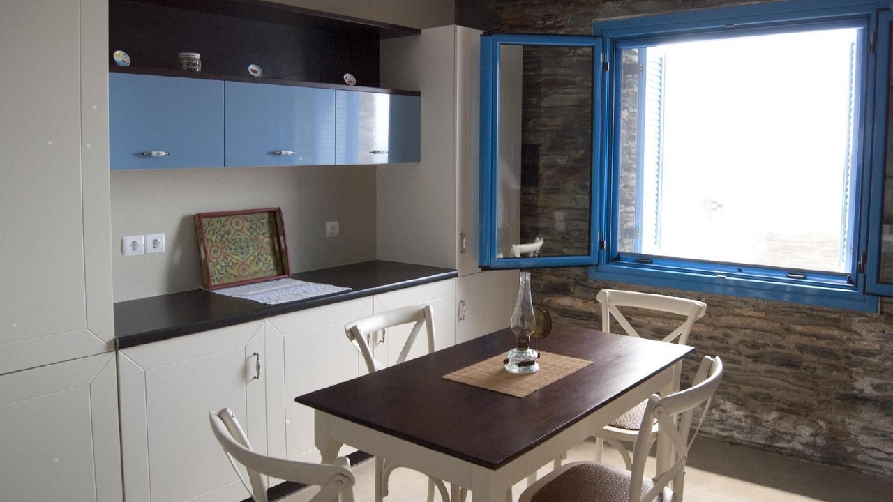 Photo of Livingroom in Andros