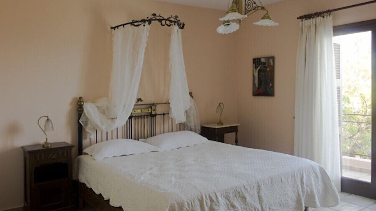Photo of Bedroom in Kato Sounion