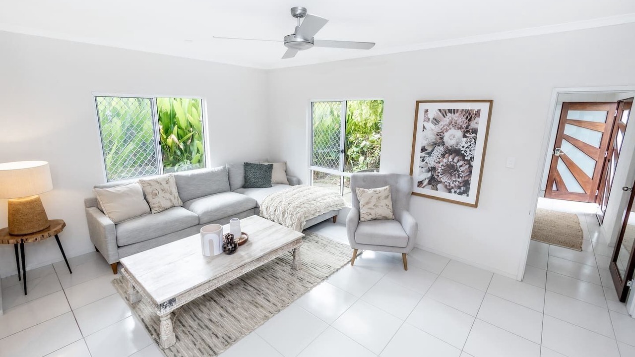 Photo of Livingroom in Clifton Beach