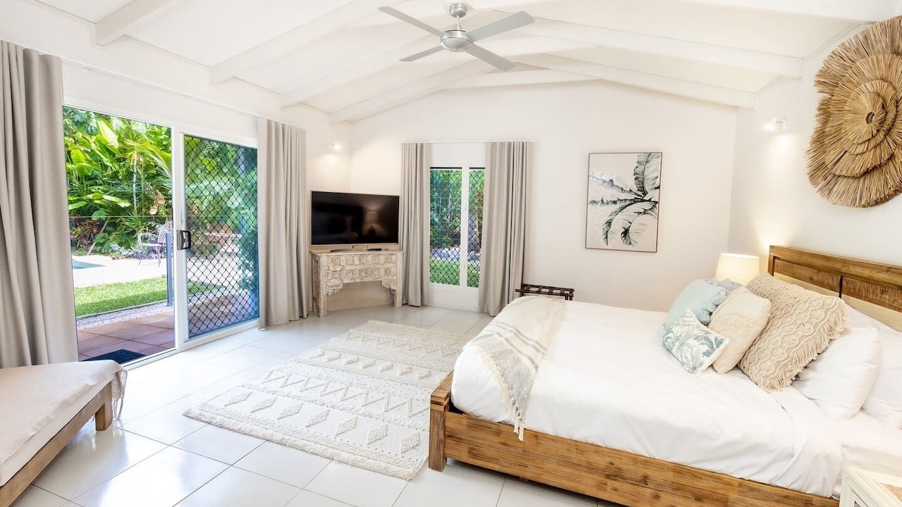 Photo of Bedroom in Clifton Beach