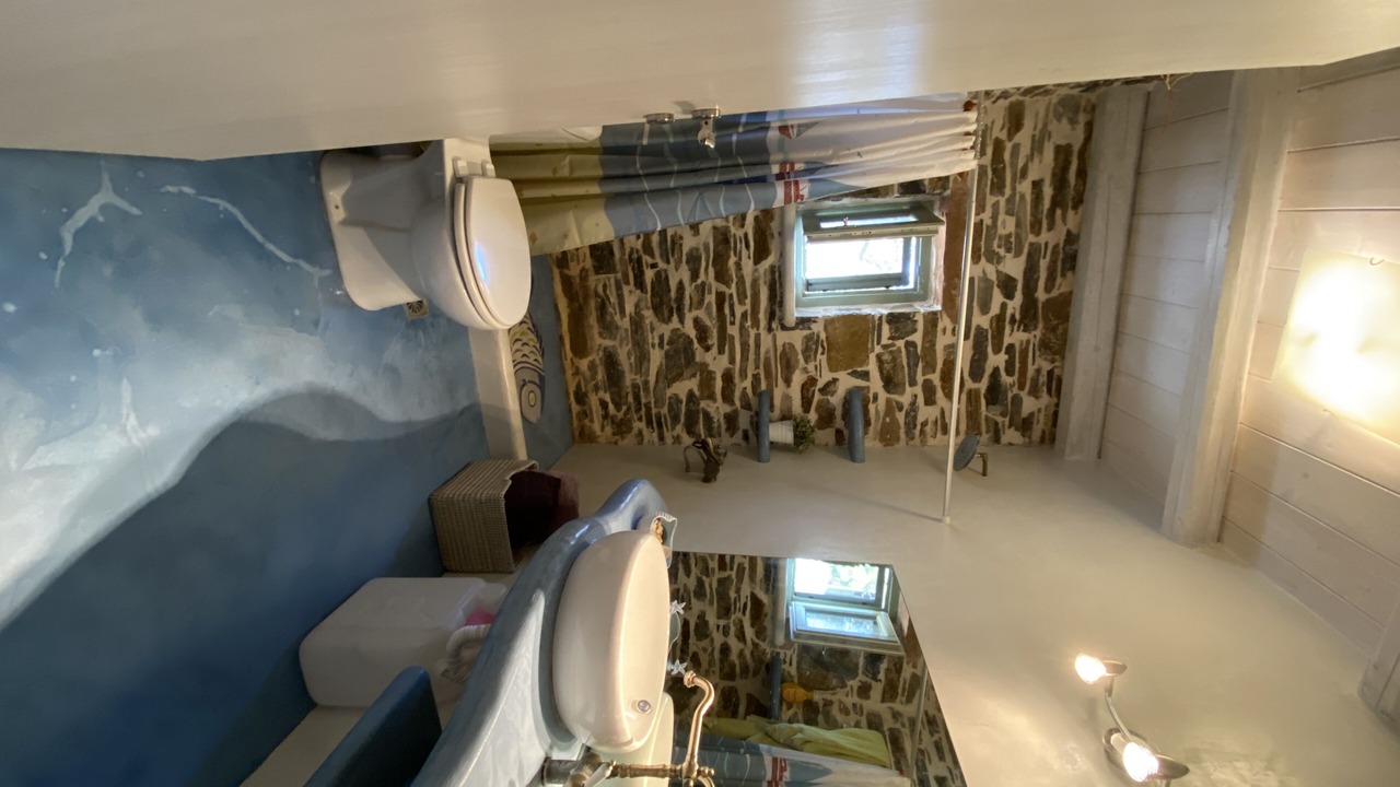 Photo of Bathroom in Marmari