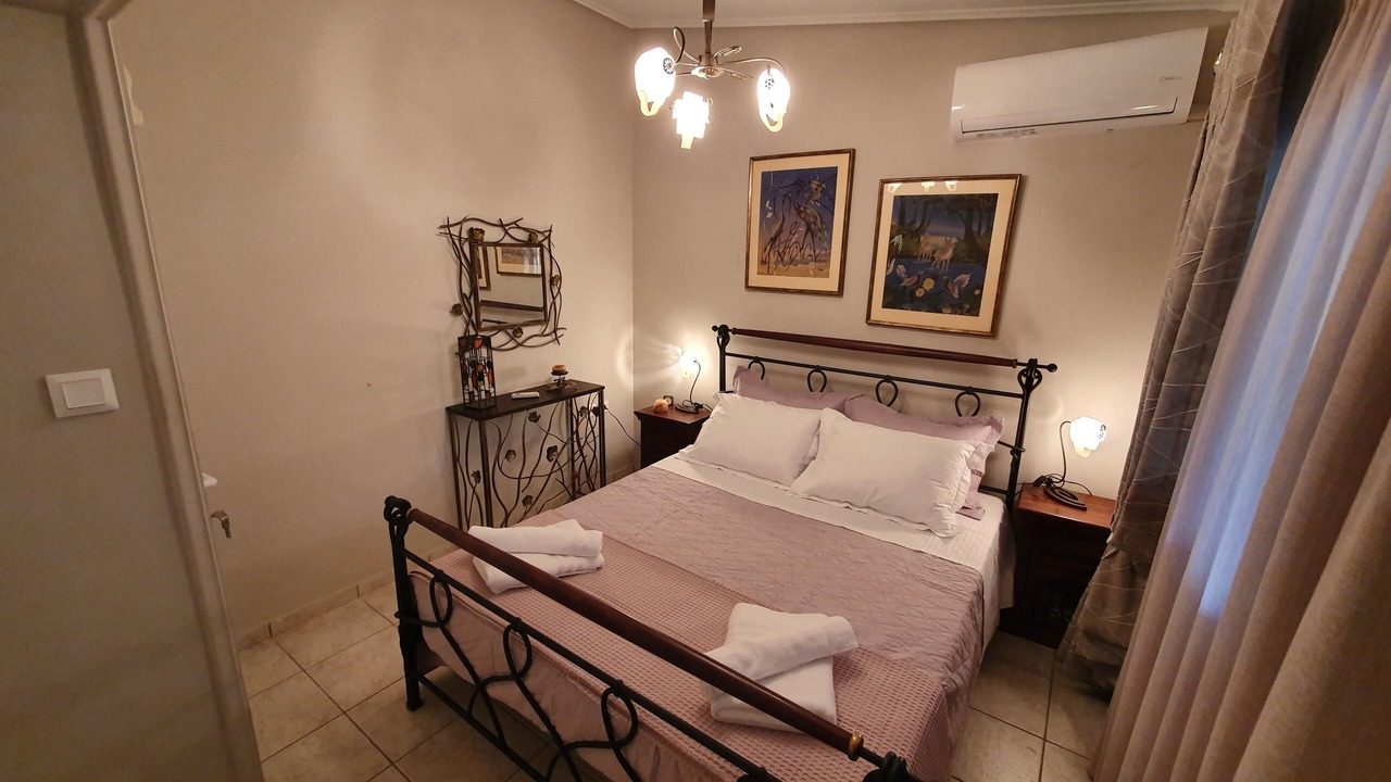 Photo of Bedroom in Phthiotis Region