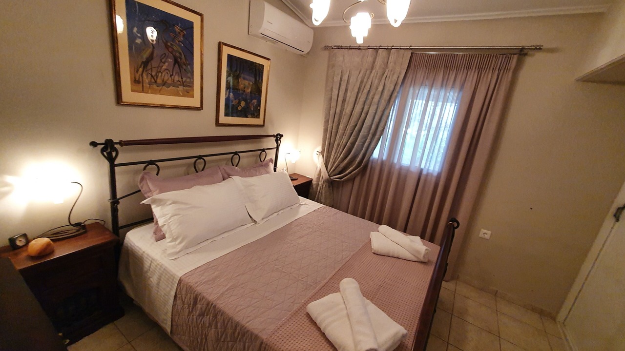 Photo of Bedroom in Phthiotis Region