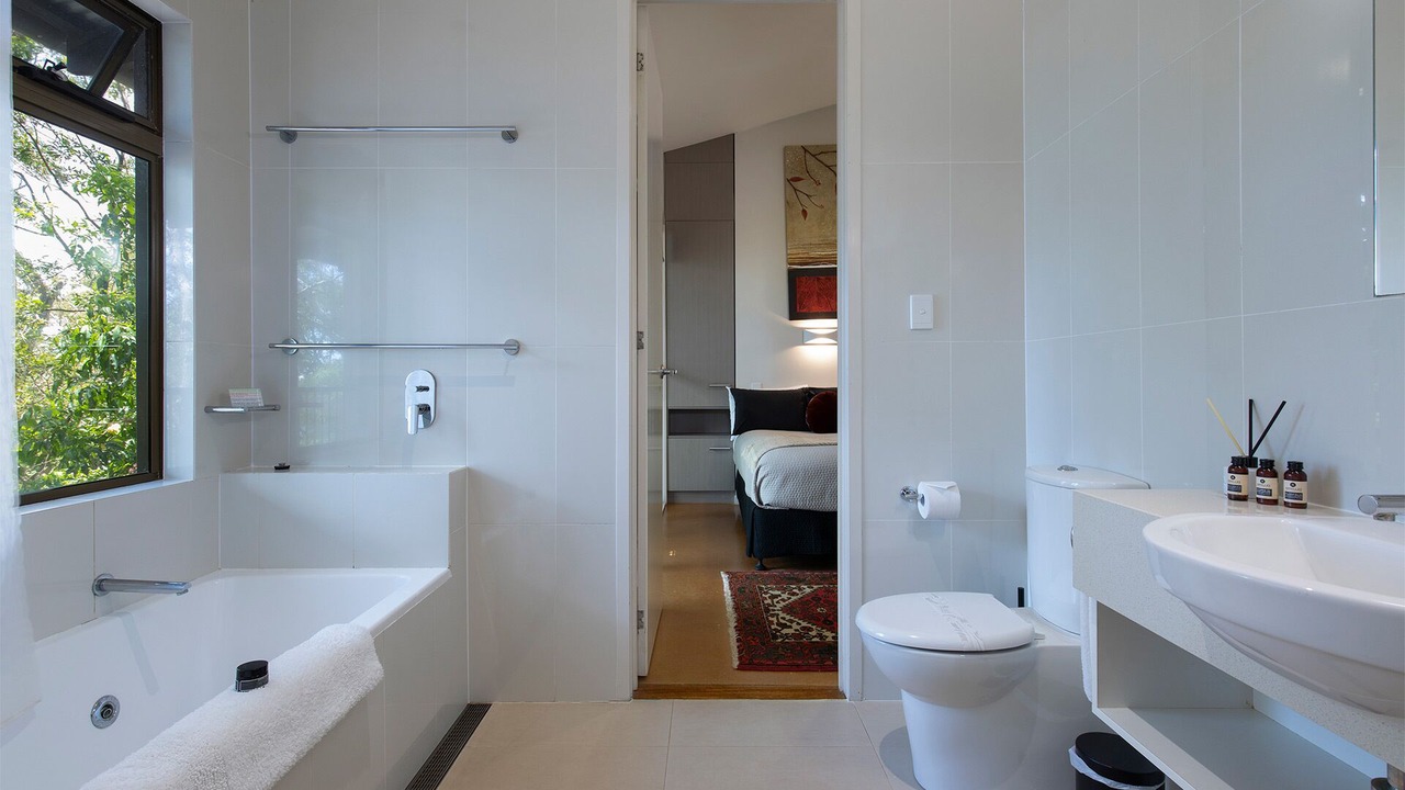 Photo of Bathroom in Weyba Downs