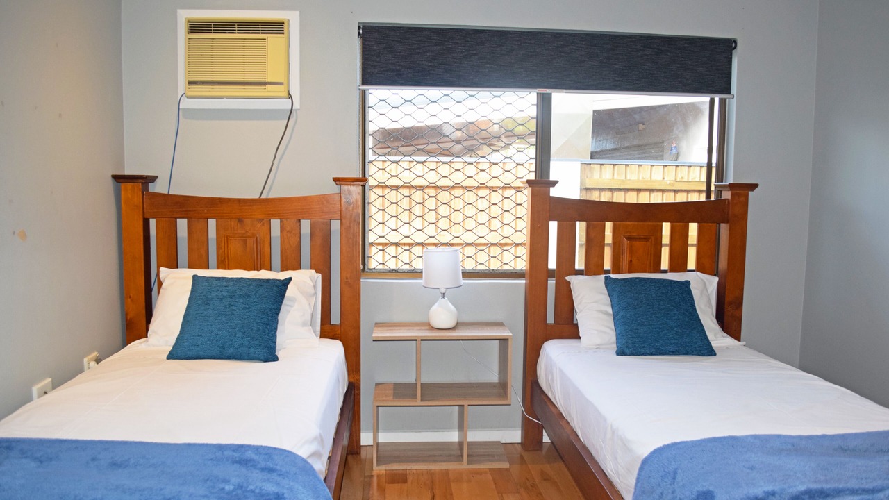 Photo of Bedroom in Holloways Beach