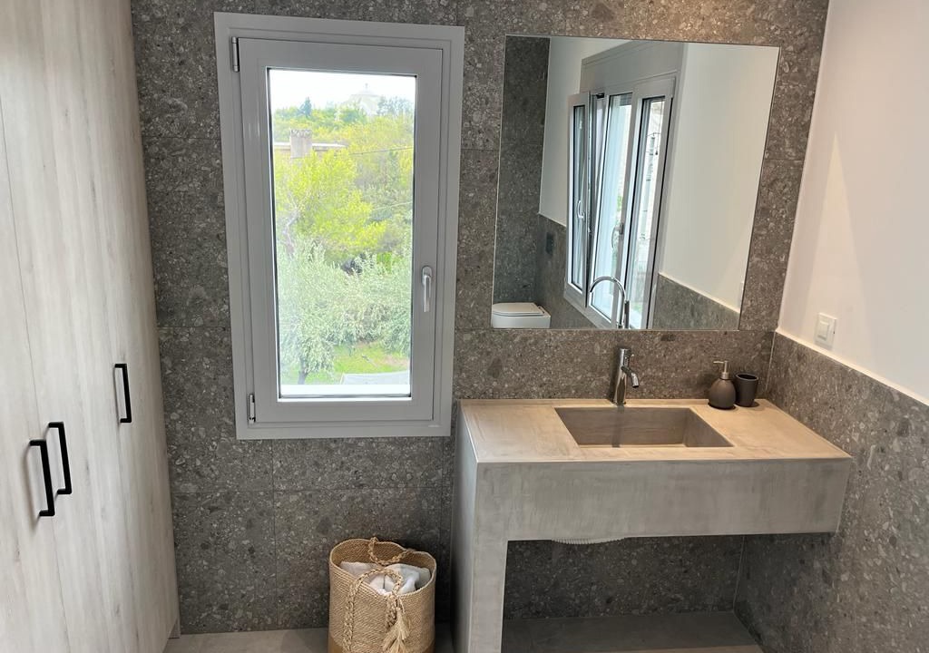 Photo of Bathroom in Saronida