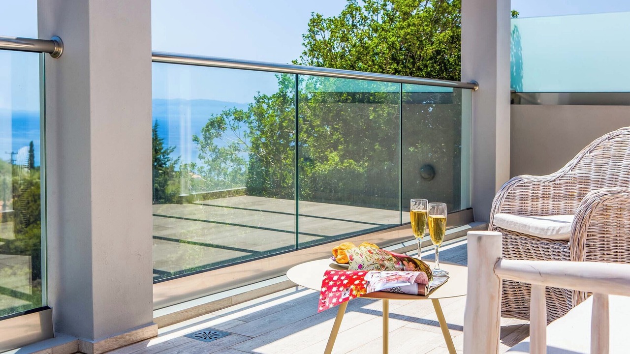 Photo of Patio Balcony in Leivathos
