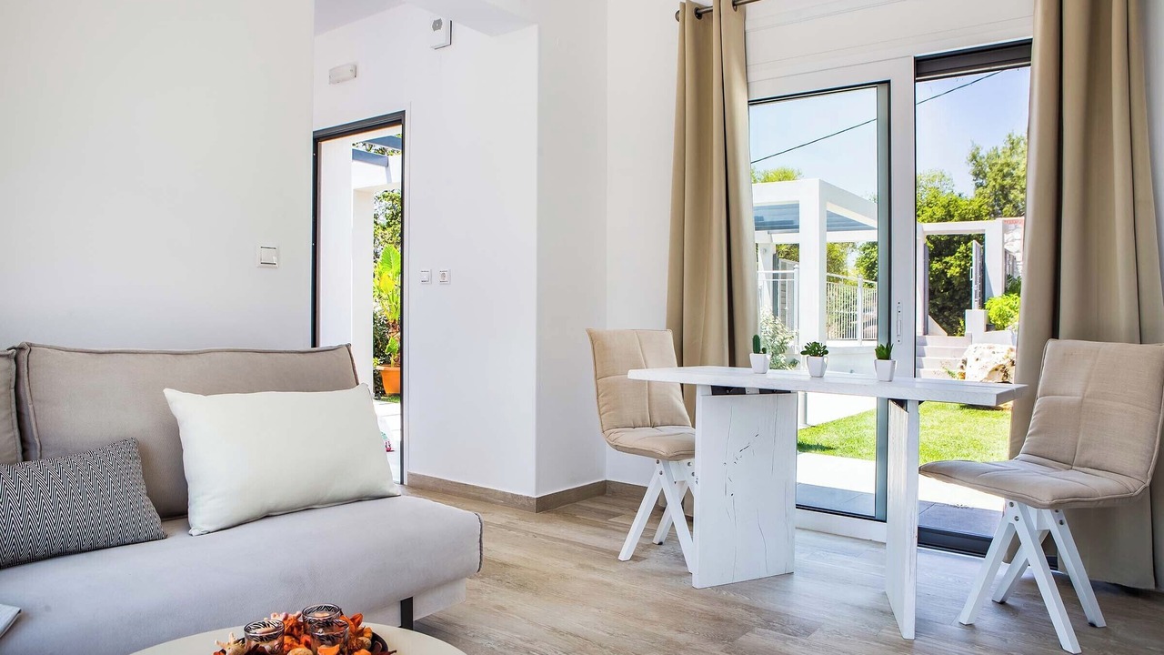 Photo of Livingroom in Leivathos
