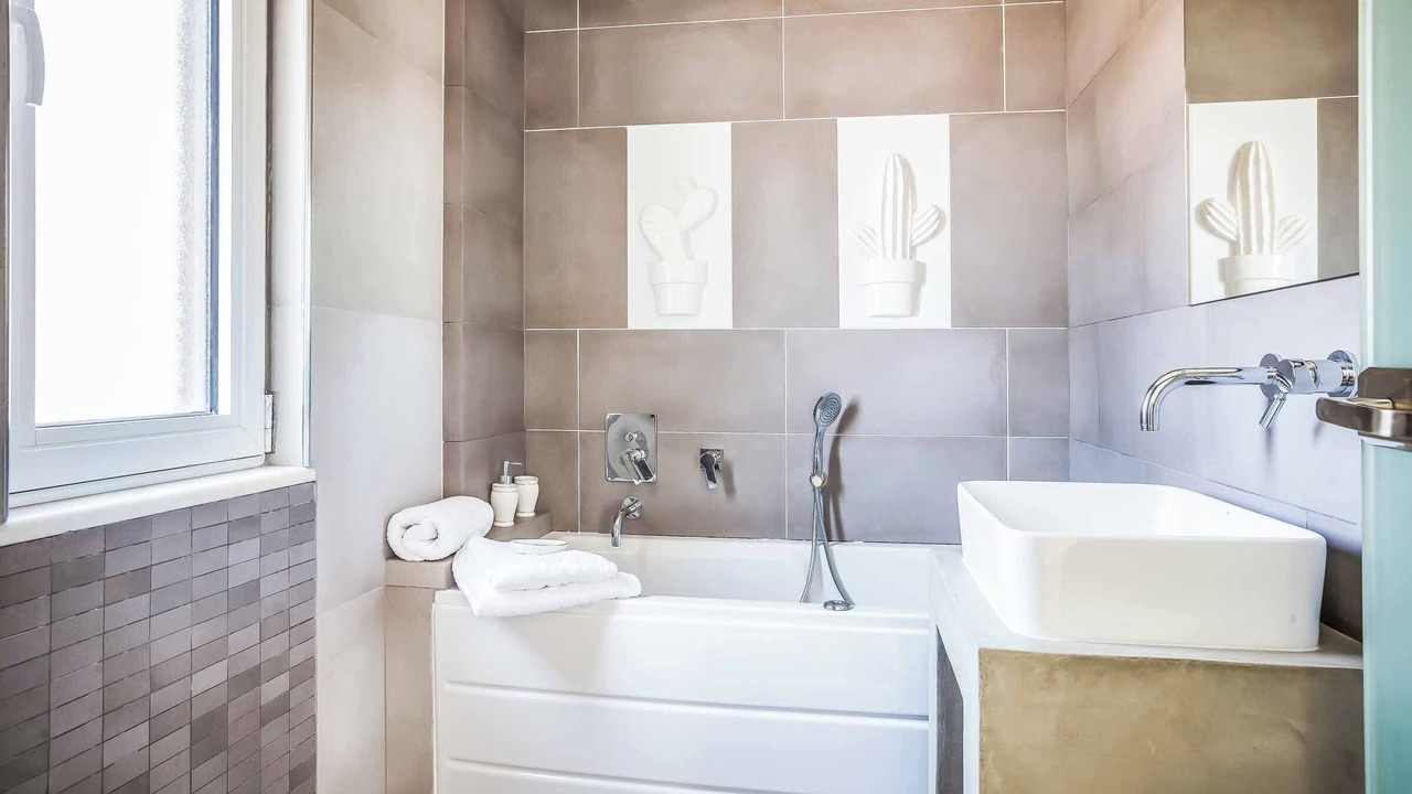 Photo of Bathroom in Leivathos