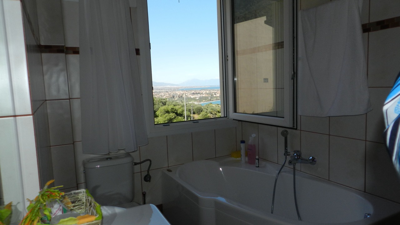 Photo of Bathroom in Trapeza