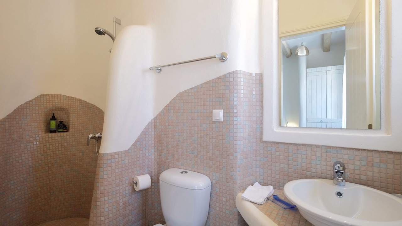 Photo of Bathroom in Krotiri