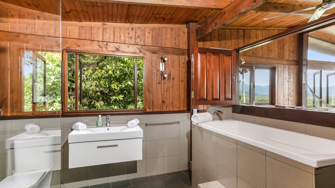 Photo of Bathroom in Cow Bay