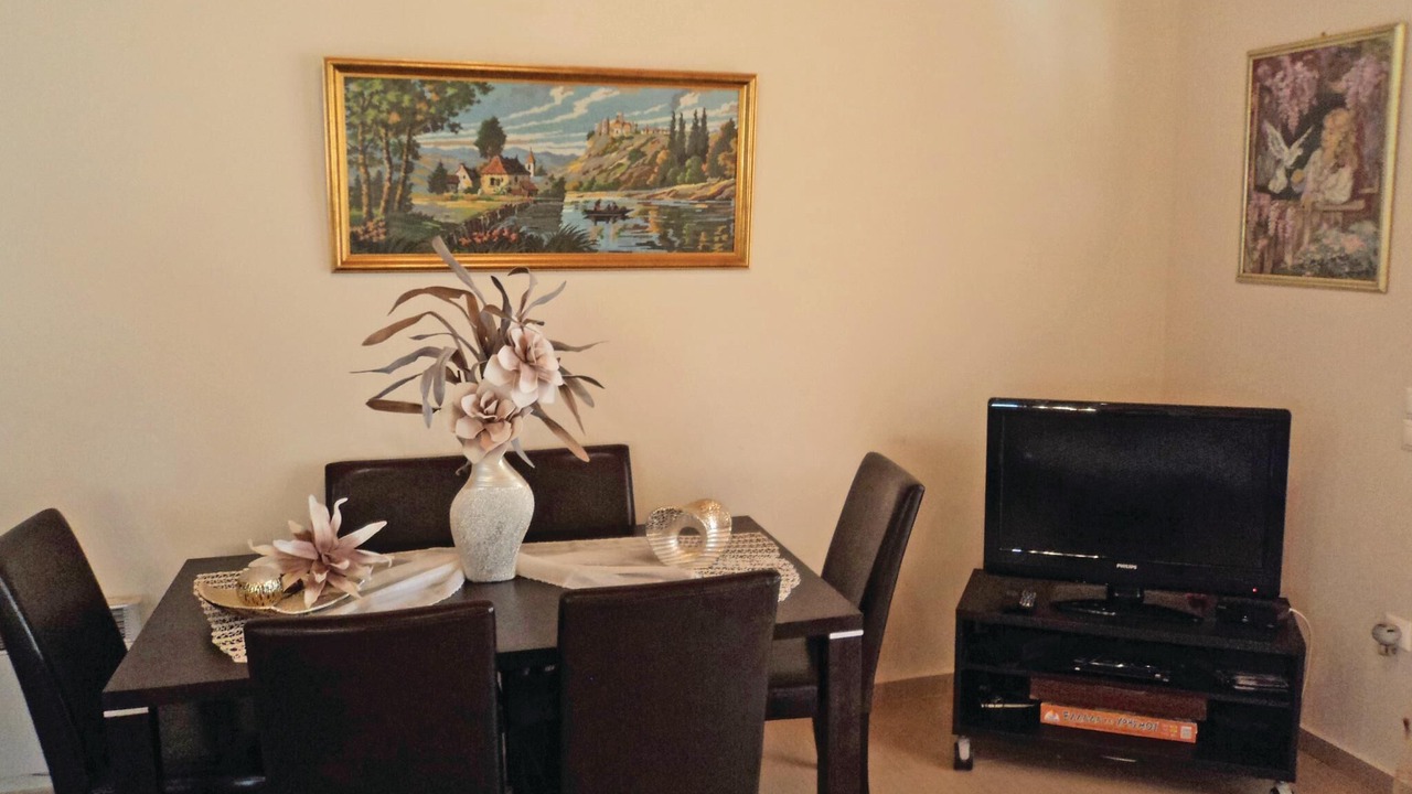 Photo of Bedroom in Lerna