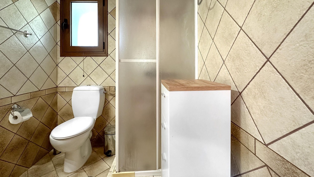 Photo of Bathroom in Paralia
