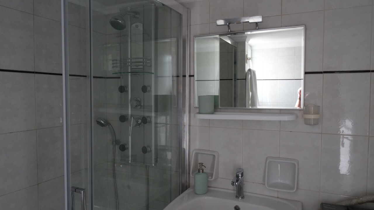 Photo of Bathroom in Neapoli