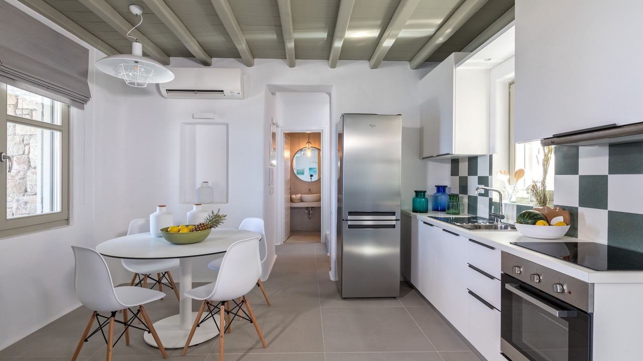 Photo of Kitchen in Tourlos
