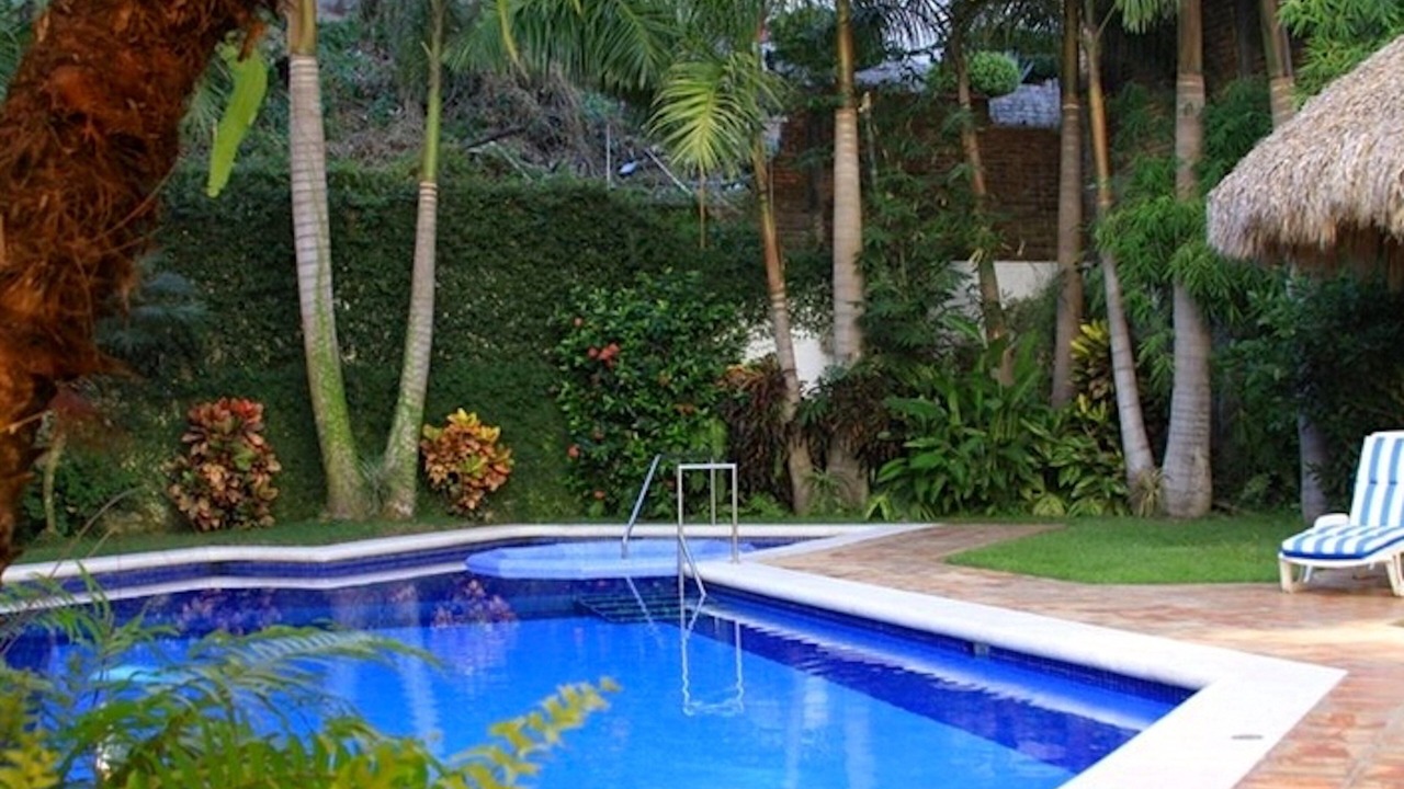 Photo of Outdoor in Romantic Zone