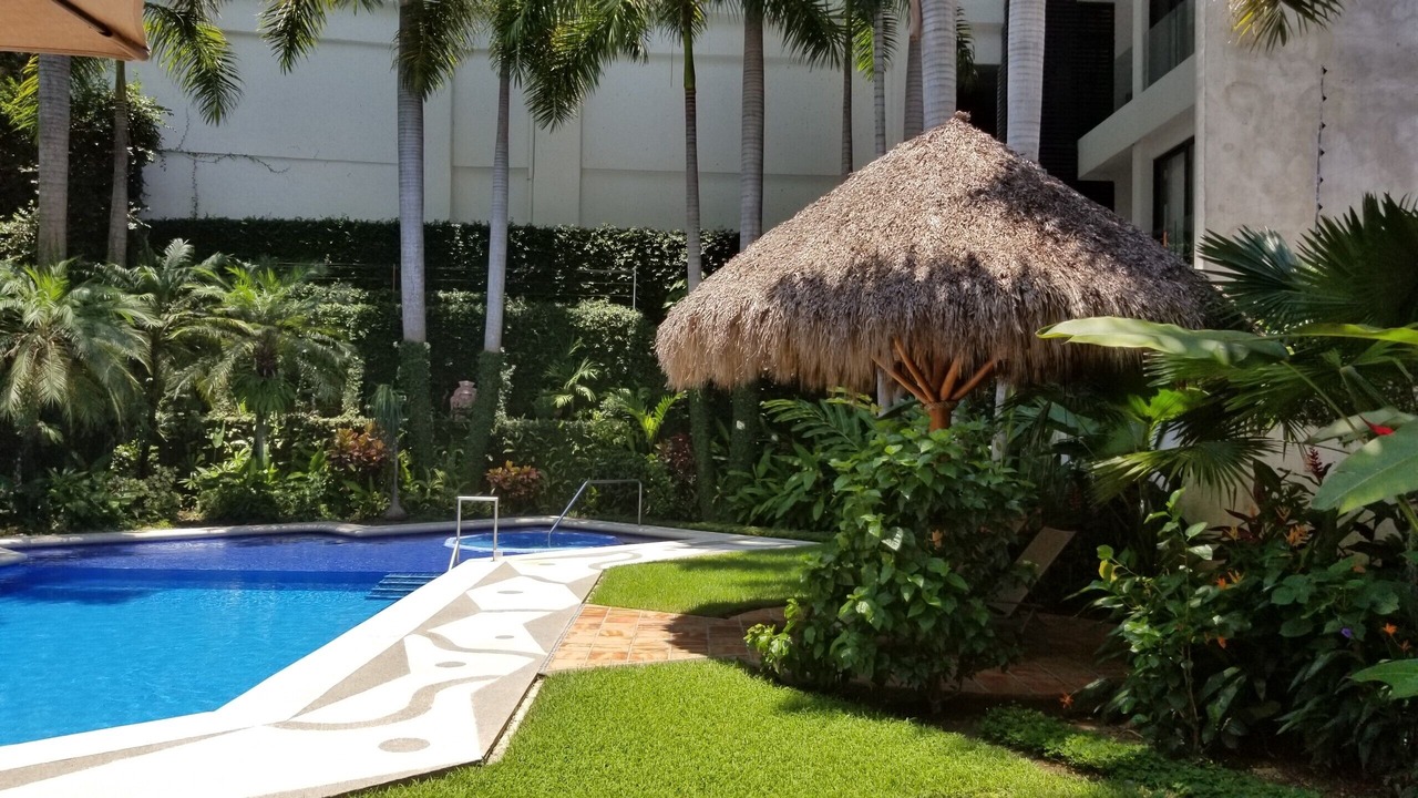 Photo of Outdoor in Romantic Zone