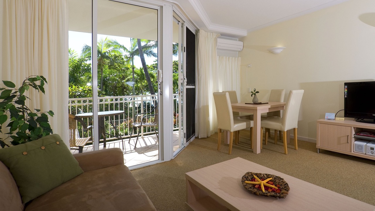 Photo of Bedroom in Trinity Beach