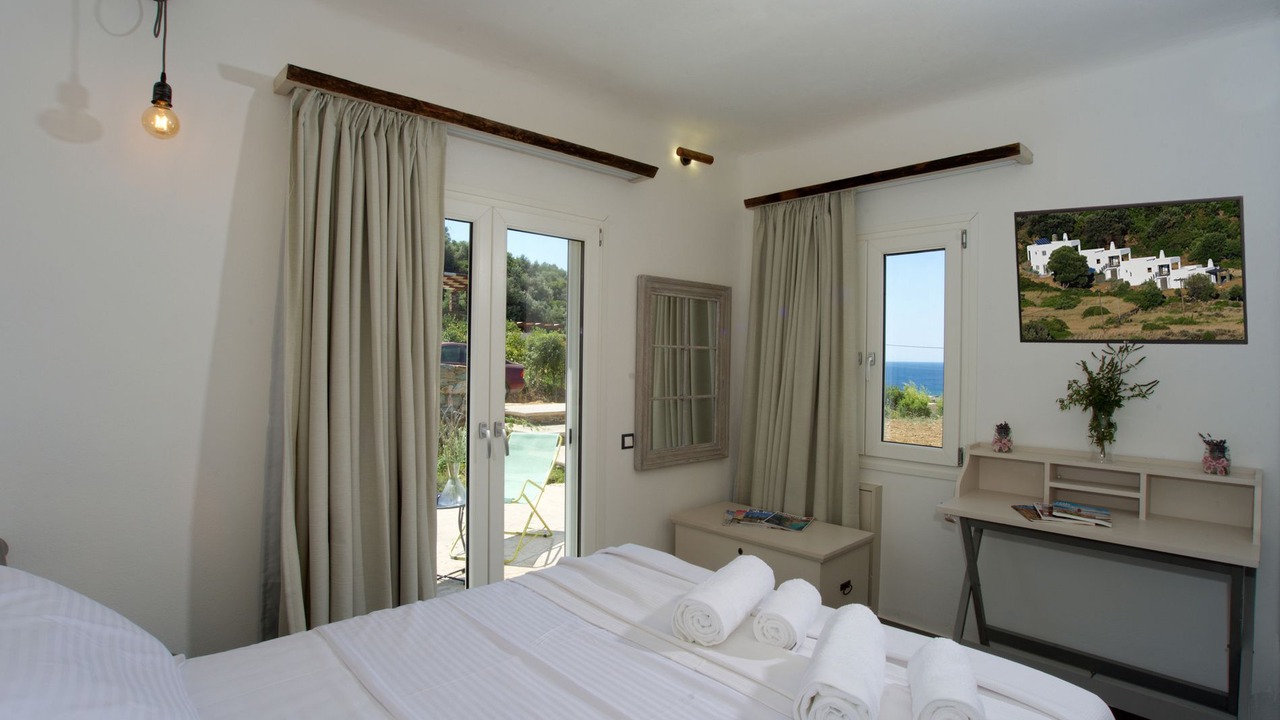 Photo of Bedroom in Karystos