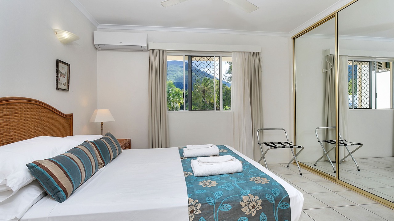 Photo of Bedroom in Palm Cove