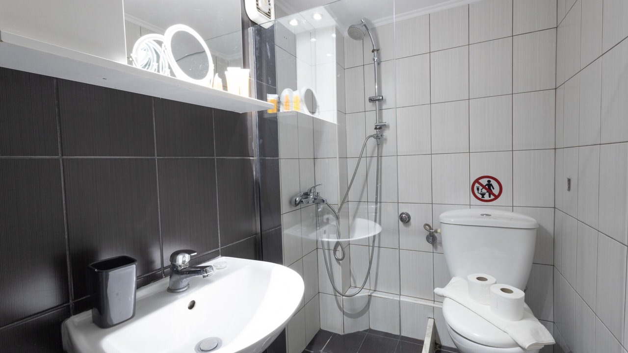 Photo of Bathroom in Monastiraki