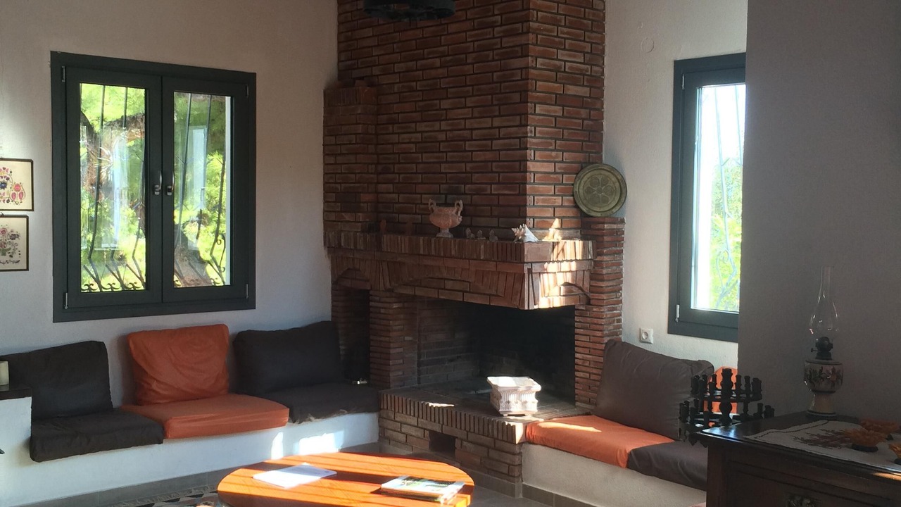 Photo of Livingroom in Theologos