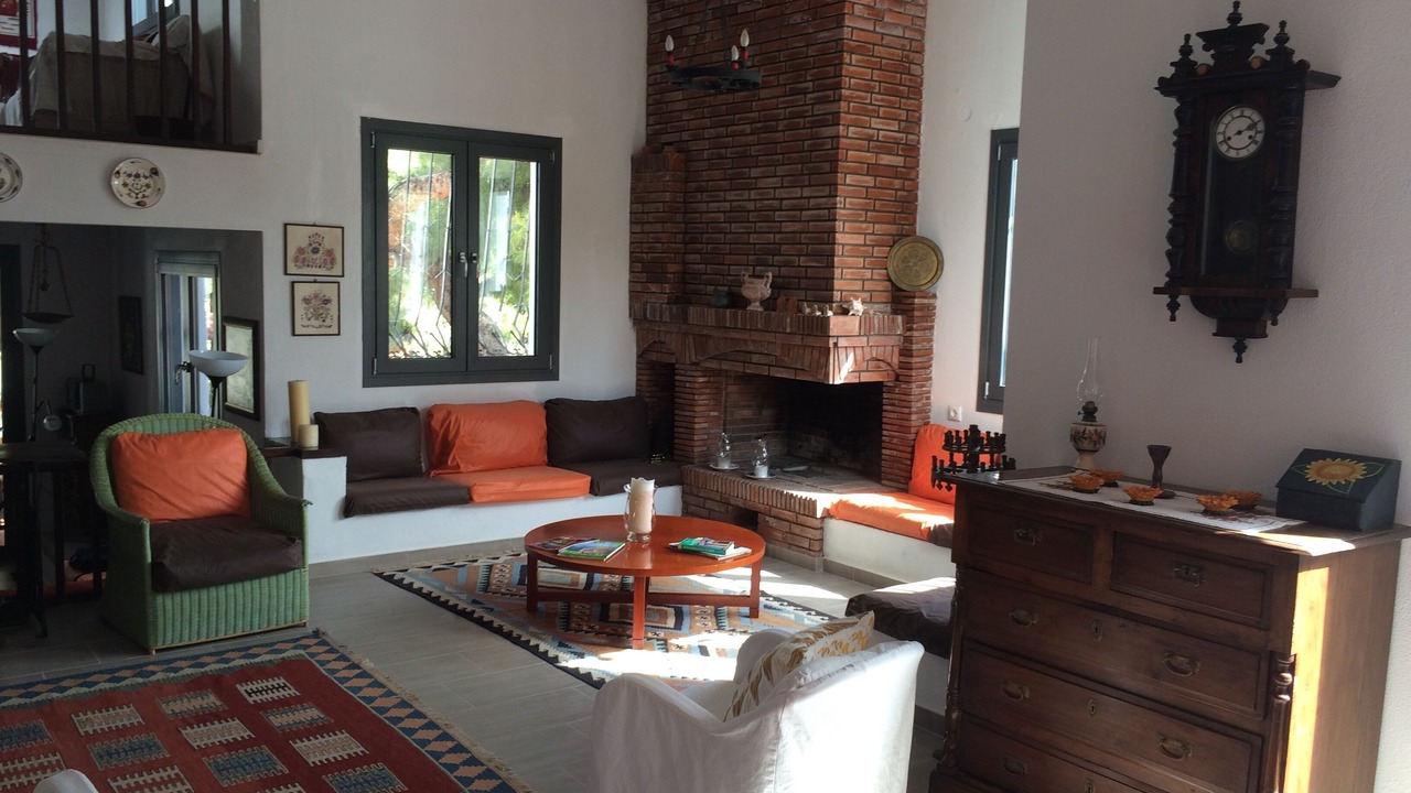Photo of Livingroom in Theologos