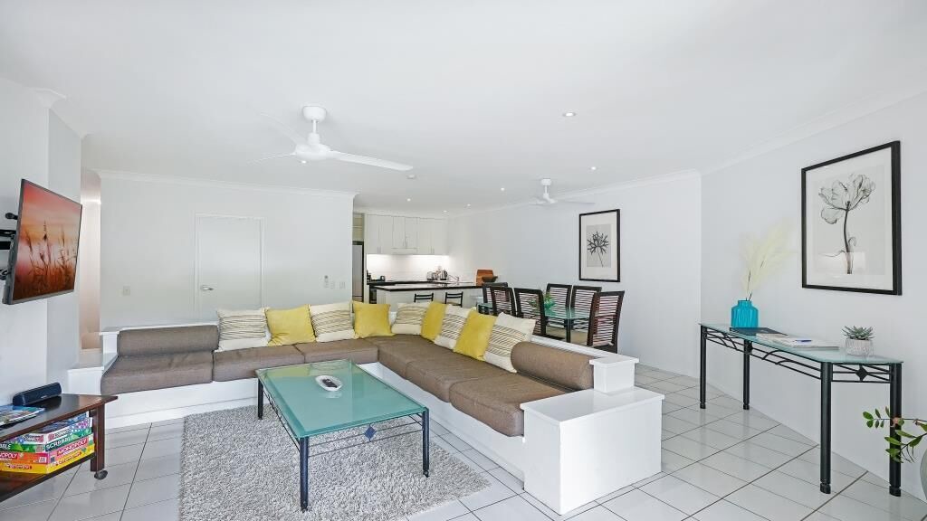 Photo of Livingroom in Palm Cove