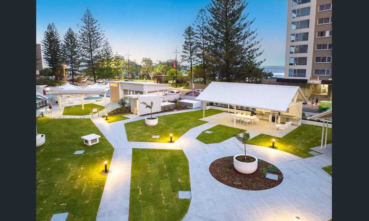 Photo of Others in Surfers Paradise