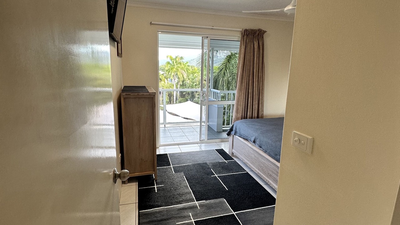 Photo of Bedroom in Palm Cove