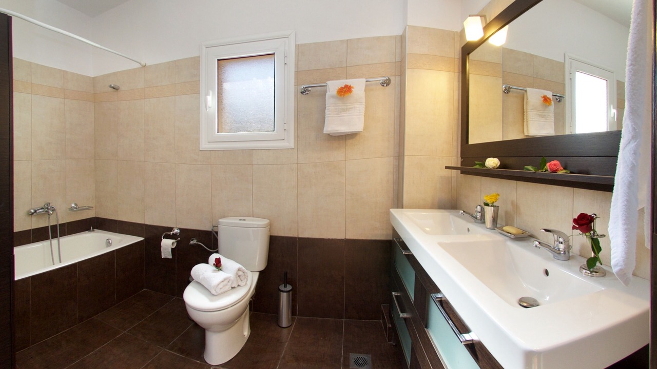 Photo of Bathroom in Agios Eleftherios
