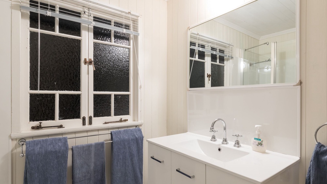 Photo of Bathroom in Chinghee Creek