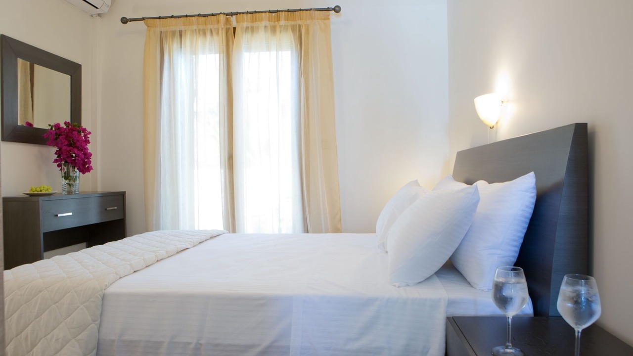 Photo of Bedroom in Mikros Gialos
