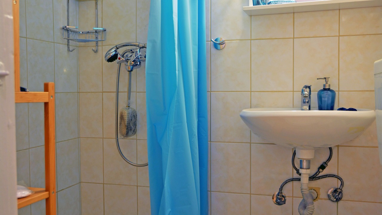 Photo of Bathroom in Koukaki