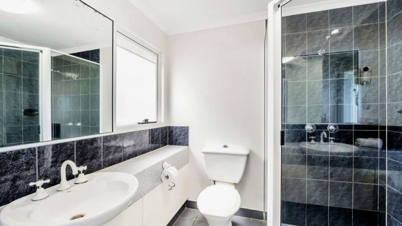 Photo of Bathroom in Trinity Beach