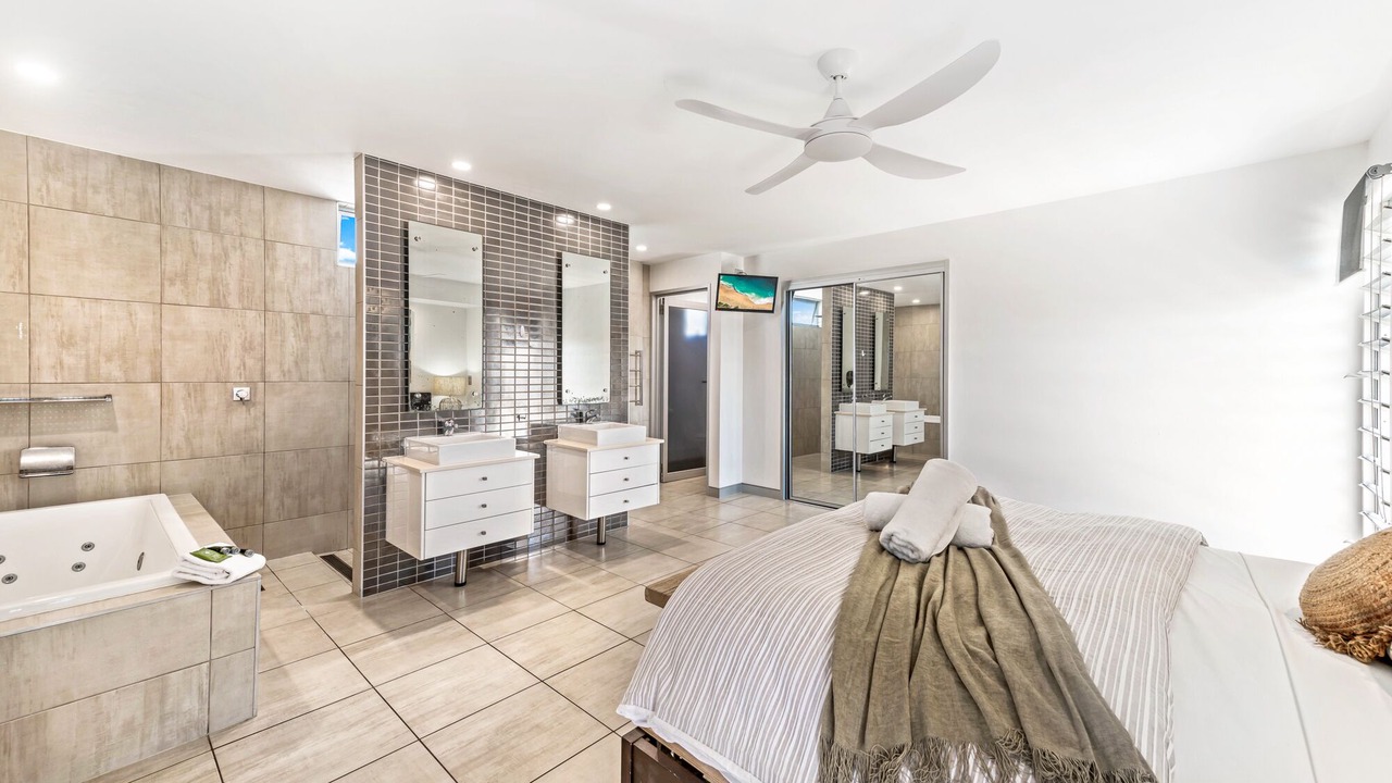 Photo of Bedroom in Alexandra Headland