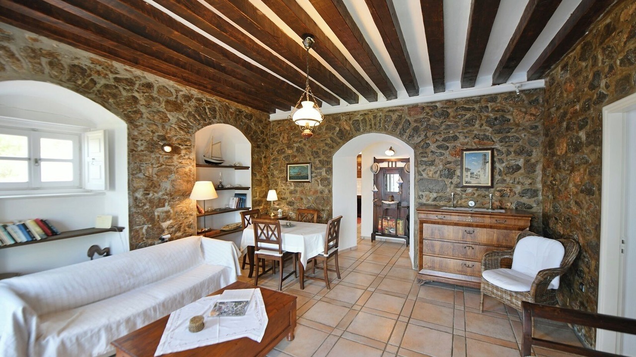 Photo of Livingroom in Hydra