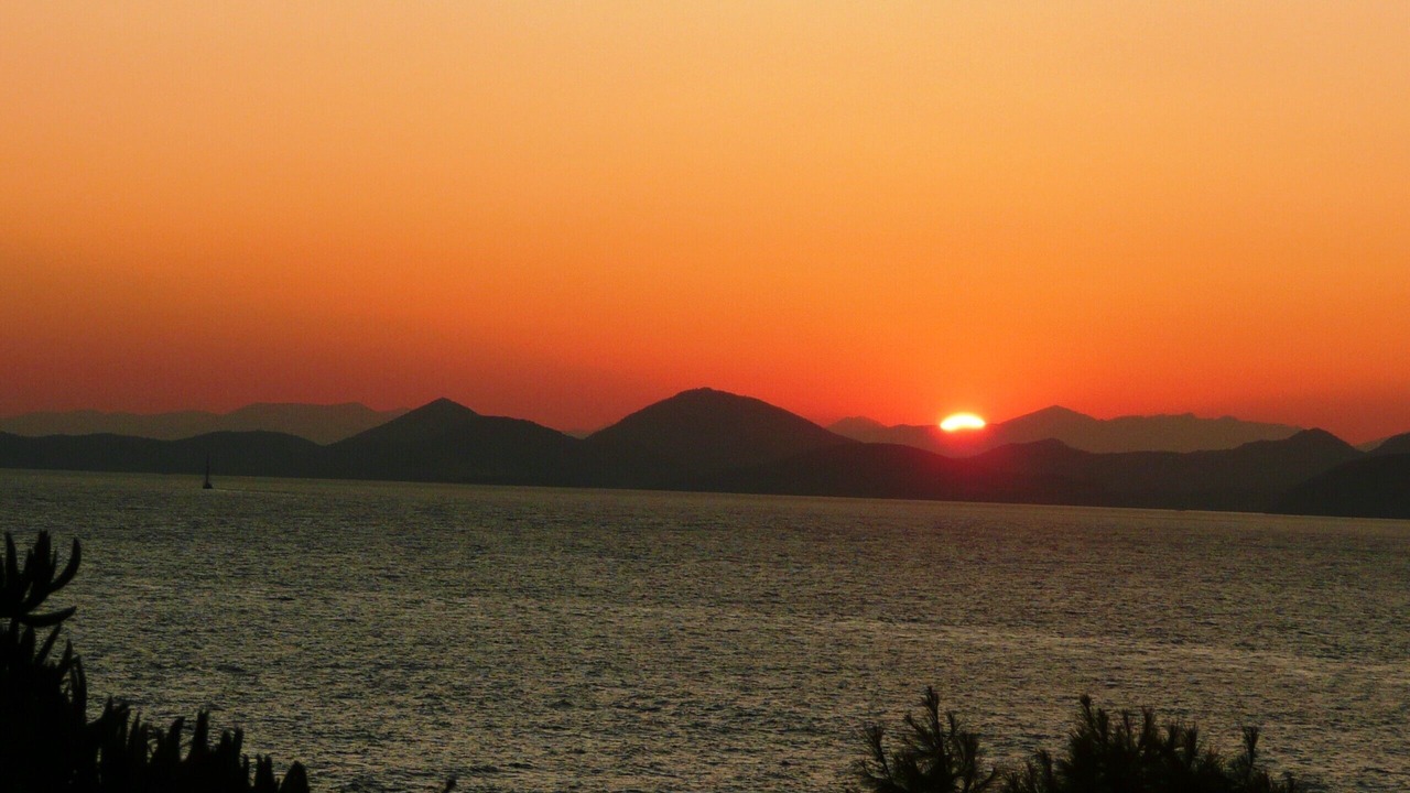 Photo of Others in Hydra