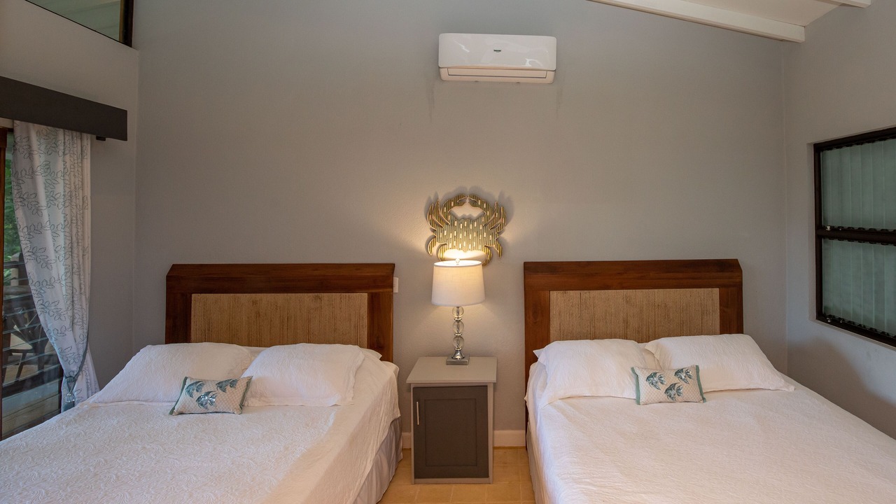 Photo of Bedroom in Portalon