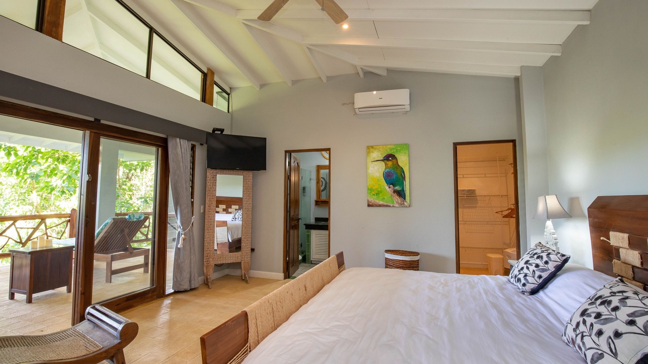 Photo of Bedroom in Portalon